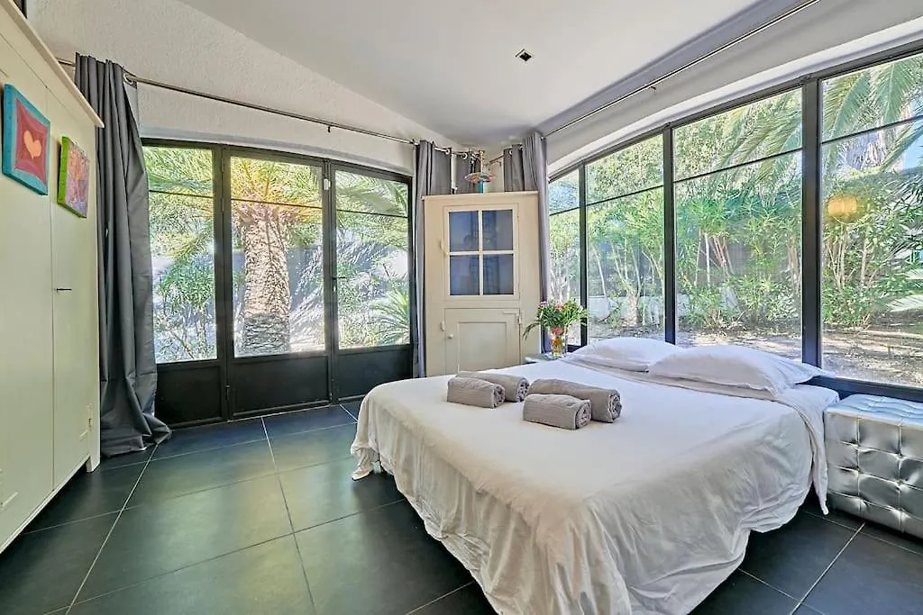 Villa Reninca-10 Personnes-Piscine Saint-Tropez