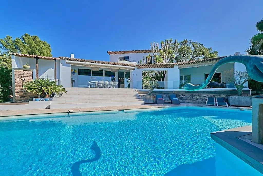 Villa Reninca-10 Personnes-Piscine Saint-Tropez