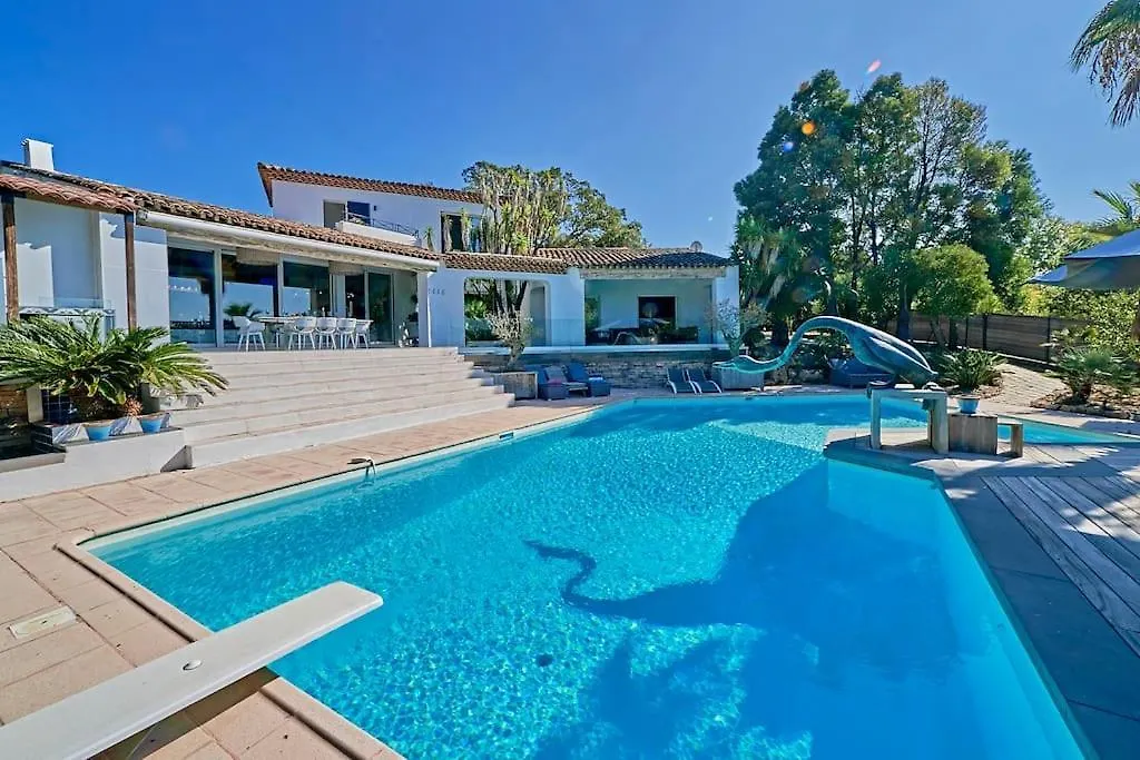 Villa Reninca-10 Personnes-Piscine Saint-Tropez