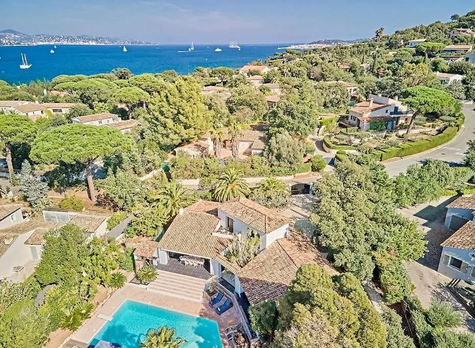 Villa Reninca-10 Personnes-Piscine Saint-Tropez